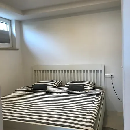 Bella Vista Apartment 2 Izola Exterior photo
